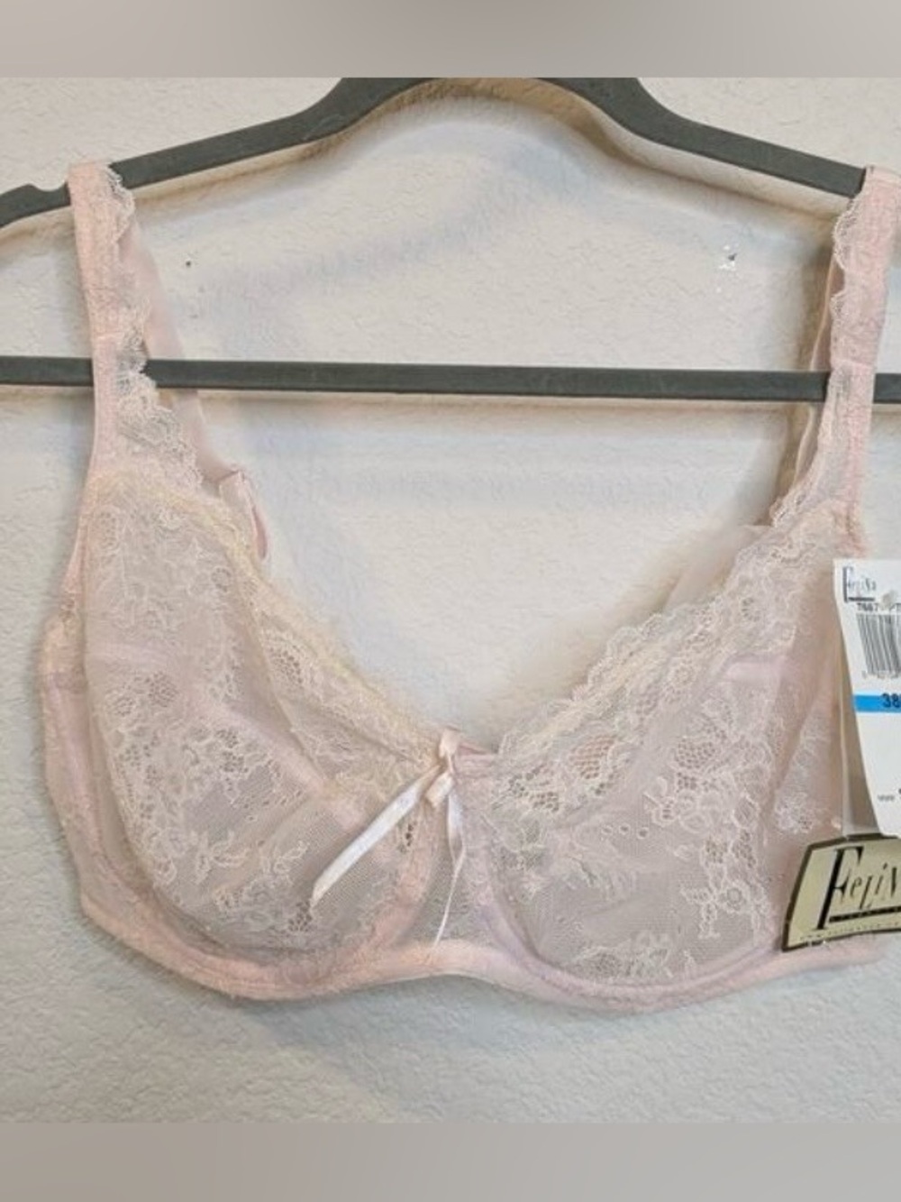 FELINA Full Coverage Underwire Lace Bra Light Blush 38 F (DDD)